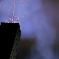 2025-14-3 - B2 - im Gebäude - Kamin.png